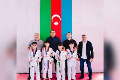 Uşaq və yeniyetmələr arasında taekvondo üzrə şəhər birinciliyi baş tutub
