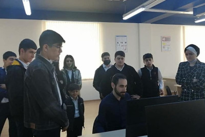 Şagirdlər Peşə Təhsil Mərkəzi ilə yaxından tanış olublar