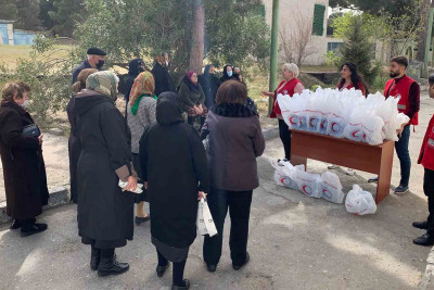 Sumqayıtda tənha, ehtiyacı olan ahıllara və ailələrə yardım olunub
