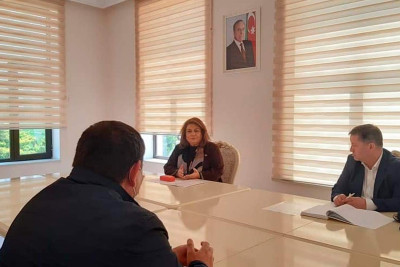 Deputat Hicran Hüseynova vətəndaş qəbulu keçirib
