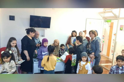 Balaca fidanlar üçün nağıl saatı təşkil olunub