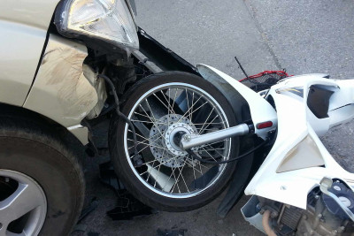 Moped sürücüsü qəza nəticəsində vəfat edib