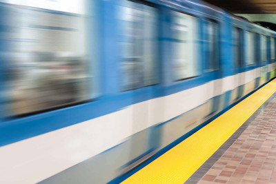 Metro tunelində “TikTok” çəkmək istəyən qızlar Sumqayıt sakinləridir