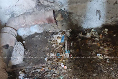 2-ci mikrorayonda borular oğurlanıb
