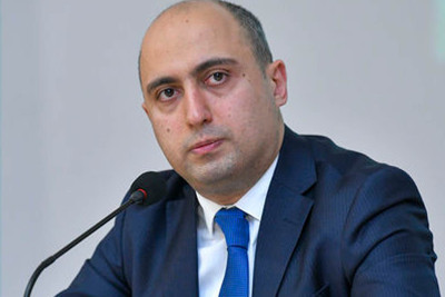 Təhsil naziri 14 nömrəli məktəb direktorunun səs yazısı haqda danışıb