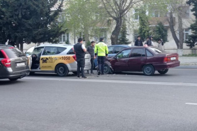 Səməd Vurğun küçəsində yol qəza baş verib