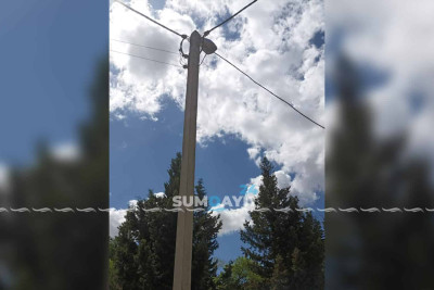 Elektrik dirəyindən çıxan səslər sakinləri narahat edir
