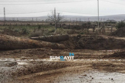 Yararsız kanalizasiya boruları yeniləri ilə əvəzlənir