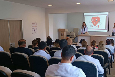 Həkimlər üçün “Xroniki ürək çatışmazlığı: müasir müalicə metodları” mövzusunda seminar keçirilib