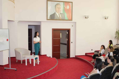 Sumqayıtda “Gələcək nəsilin həyatındakı rolumuz” adlı seminar baş tutub