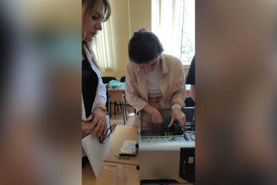 Peşə təmayüllü sinifdə praktiki imtahan baş tutub