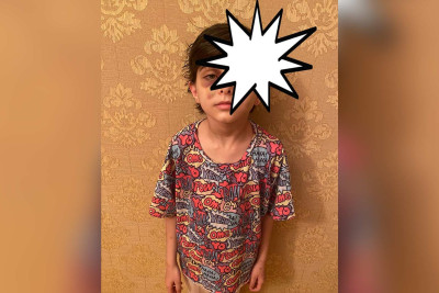 Üç bacı analarının sevgilisi tərəfindən döyülüb