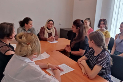 C.Cabbarlı adına mədəniyyət evində dəyirmi masa keçirilib