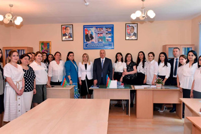 İcra başçısı Təfəkkür liseyinin şəraiti ilə tanış olub