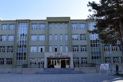 Sumqayıt məktəblərinin birində attestat və təmir üçün pul yığılır? - Açıqlama