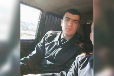 Şəhidlər xiyabanında sabiq polis serjantının asılmış meyiti tapılıb