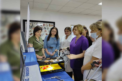 Perinatal Mərkəzdə həkimlər üçün təlimlər keçirilir