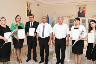 Şəhərimizin müəllimləri mükafatlandırılıblar