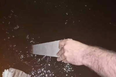 Sumqayıtda daha bir zirzəmi su içindədir