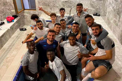Futbol klubumuz daha bir legioneri qəbul edə bilər