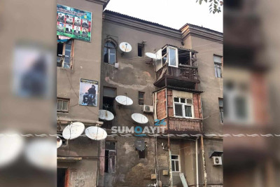 40-a yaxın ailənin yaşadığı yataqxananın təmirə ehtiyacı var