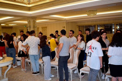 Marketinq və satış sahələrinə maraq göstərən gənclər üçün təlim keçirilib