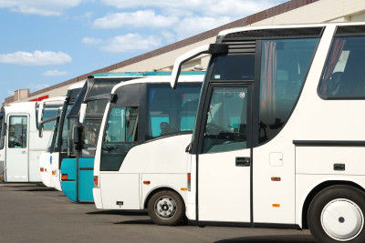 Avtobusların sayının az olması sakinlərə çətinlik yaradır