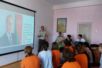 Uşaq bağçasında FHN-in mütəxəssisləri tərəfindən maarifləndirmə tədbiri baş tutub