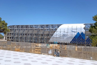 Sumqayıt şəhər stadionuna üzlük vurulur