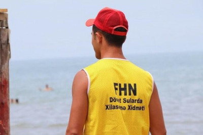 Dənizdə batan şəxs xilas edilib