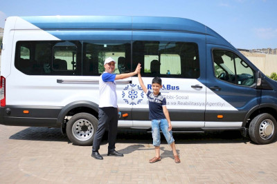 “Reabilitasiya avtobusu”ndan yararlanan uşaqların sayı məlum olub