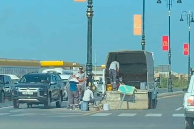 Sülh küçəsində yol nişanları yenilənir