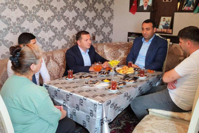 Şəhid və qazi ailələri ilə görüşlər keçirilib