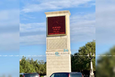 Heydər parkındakı saat qülləsi təmir olunub