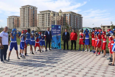 Sumqayıt bulvarında boks idman növü üzrə nümunəvi çıxışlar keçirilib