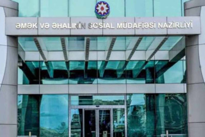 Əmək və əhalinin sosial müdafiəsi nazirinin müavini sakinlərlə görüşüb