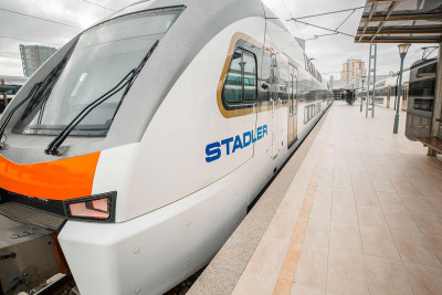 Bakı-Sumqayıt qatarında insident: sərnişinin halı pişləşib
