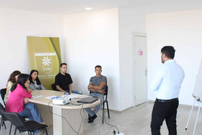 Sahibkarlar üçun növbəti təlim keçirilib