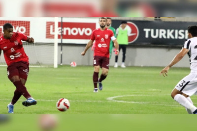 “Sumqayıt”ın Misli Premyer Liqasındakı qolsuz oyunlarının sayı 5-ə yüksəlib