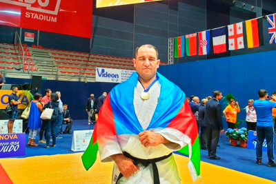 İlham Zəkiyev Bakıda keçiriləcək dünya çempionatına qatılacaq
