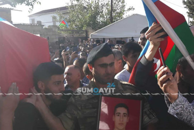 Şəhid Hüseyn Nəcəfzadə ilə vida mərasimi keçirilir