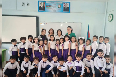 Kitabxana əməkdaşları “Bütün peşələrin gözüdür müəllim” adlı tədbir keçiriblər