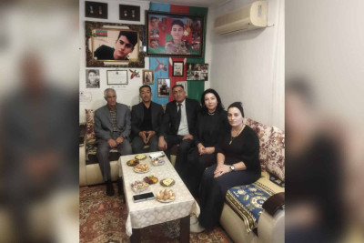 Uşaq İncəsənət Məktəbinin kollektivi şəhid Tərlan Rzayevin ailəsi ilə görüşüb