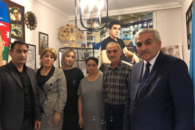 Musiqi məktəbinin kollektivi şəhid Tərlan Məmmədovun ailəsini ziyarət edib