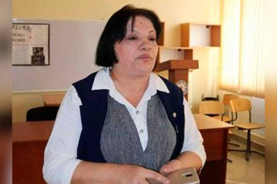 Pul tələb edən sabiq direktorun başqa vəzifəsi var imiş