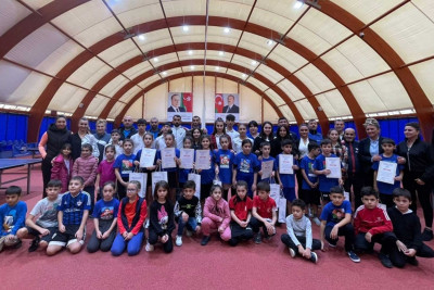 Stolüstü tennis üzrə respublika turnirinin qalibləri mükafatlandırılıb
