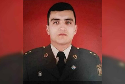 Bu gün şəhid baş leytenant Mikayıl Məmmədzadənin mövlud günüdür