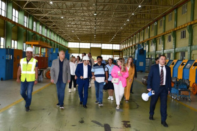 20-dən çox şirkət nümayəndəsi Sumqayıt Kimya Sənaye Parkında olublar