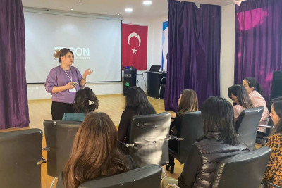 “Özəl təhsil müəssisələrində stresin idarəolunması” mövzusunda təlim baş tutub