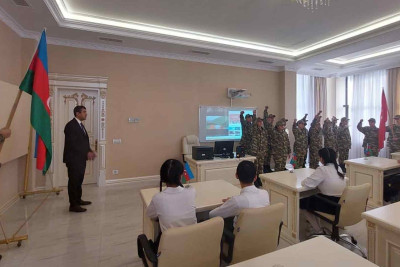 15 nömrəli məktəbin şagirdləri nümunəvi dərsdə iştirak ediblər